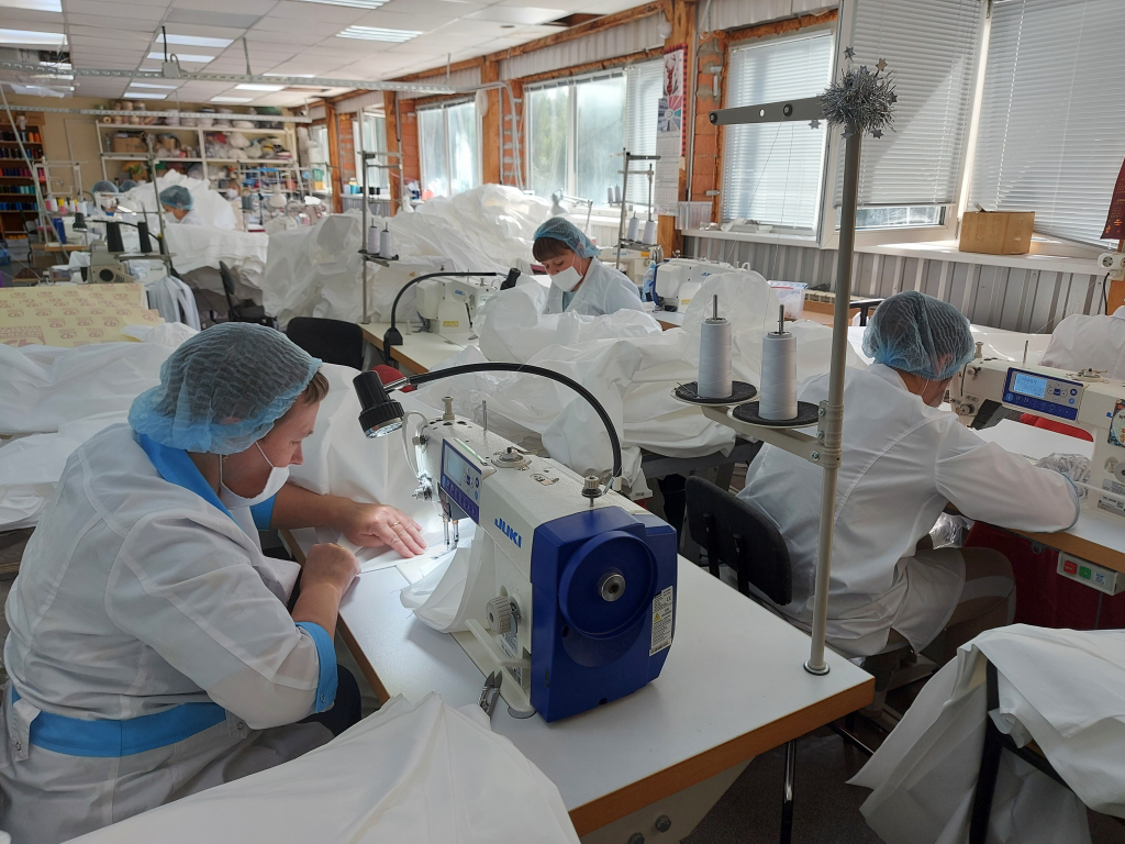 Помимо текстильной продукции компания ОТК выпускает спецодежду.jpg Помимо текстильной продукции компания ОТК выпускает спецодежду.jpg